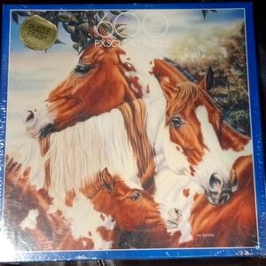 FX Schmid Paint Horse Family 600 Piece Puzzle New